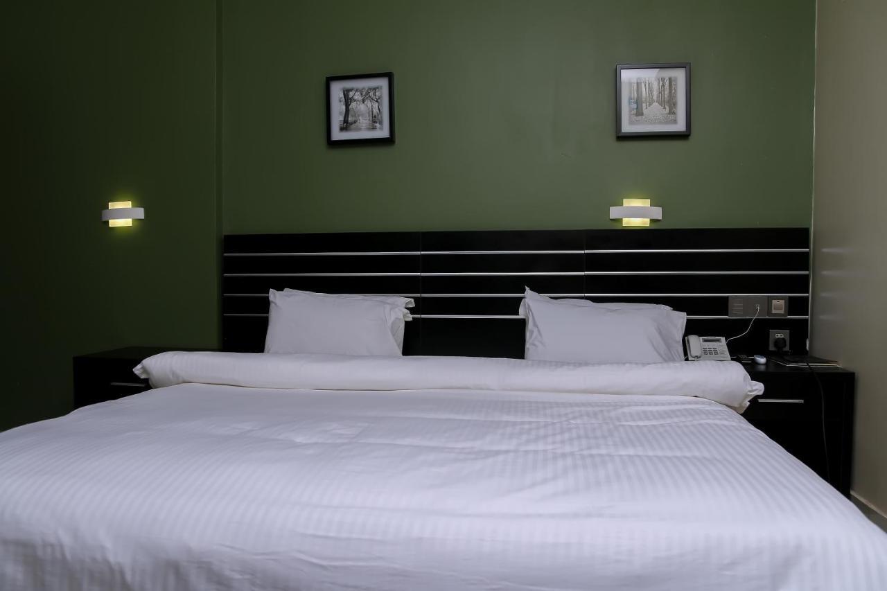 Albertville Luxury Rooms Ilesa Exterior foto