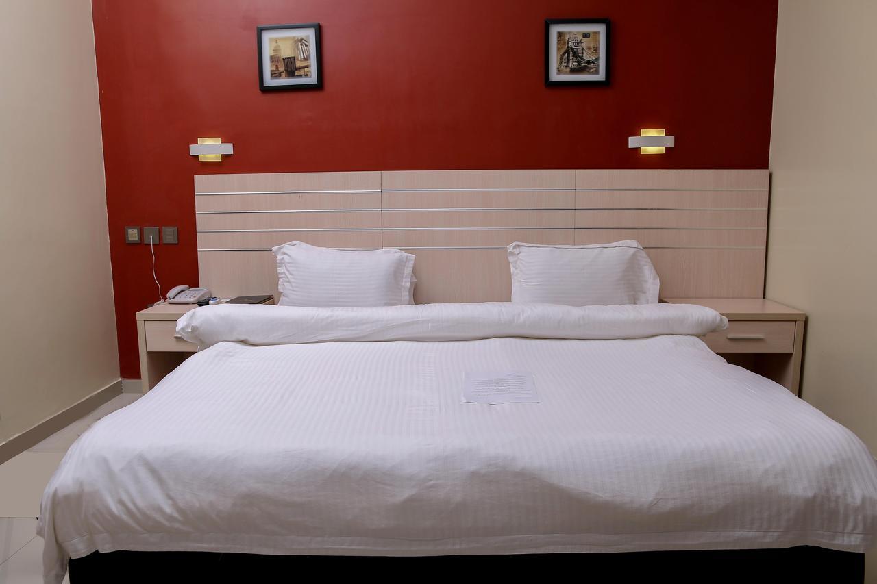 Albertville Luxury Rooms Ilesa Exterior foto